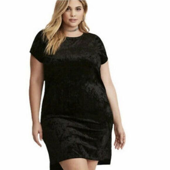 TORRID Crushed Velvet T-Shirt Dress - Picture 4 of 9
